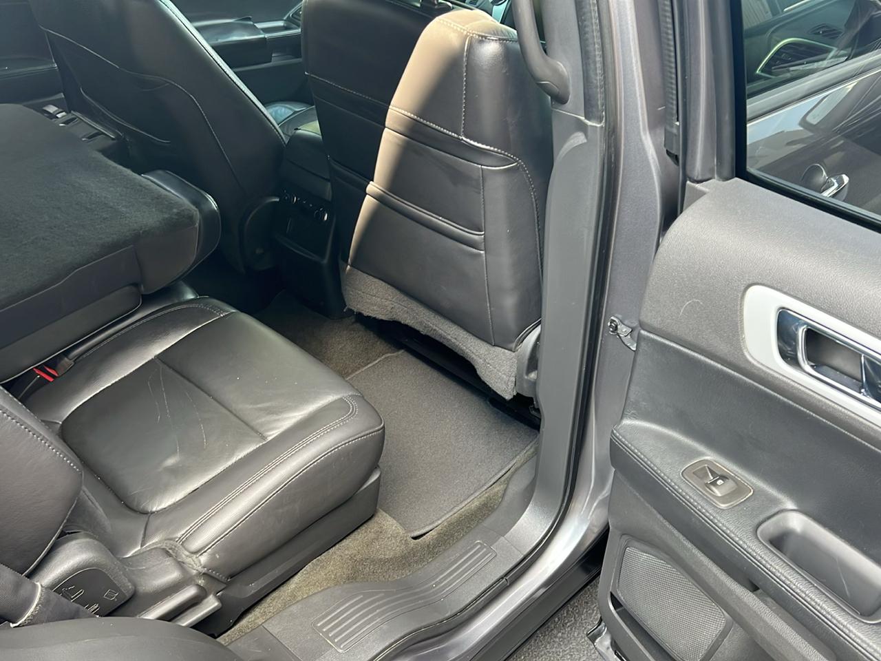 Ford Explorer XLT FWD 2014