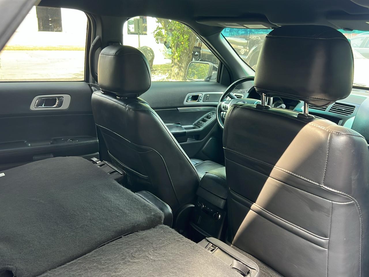 Ford Explorer XLT FWD 2014