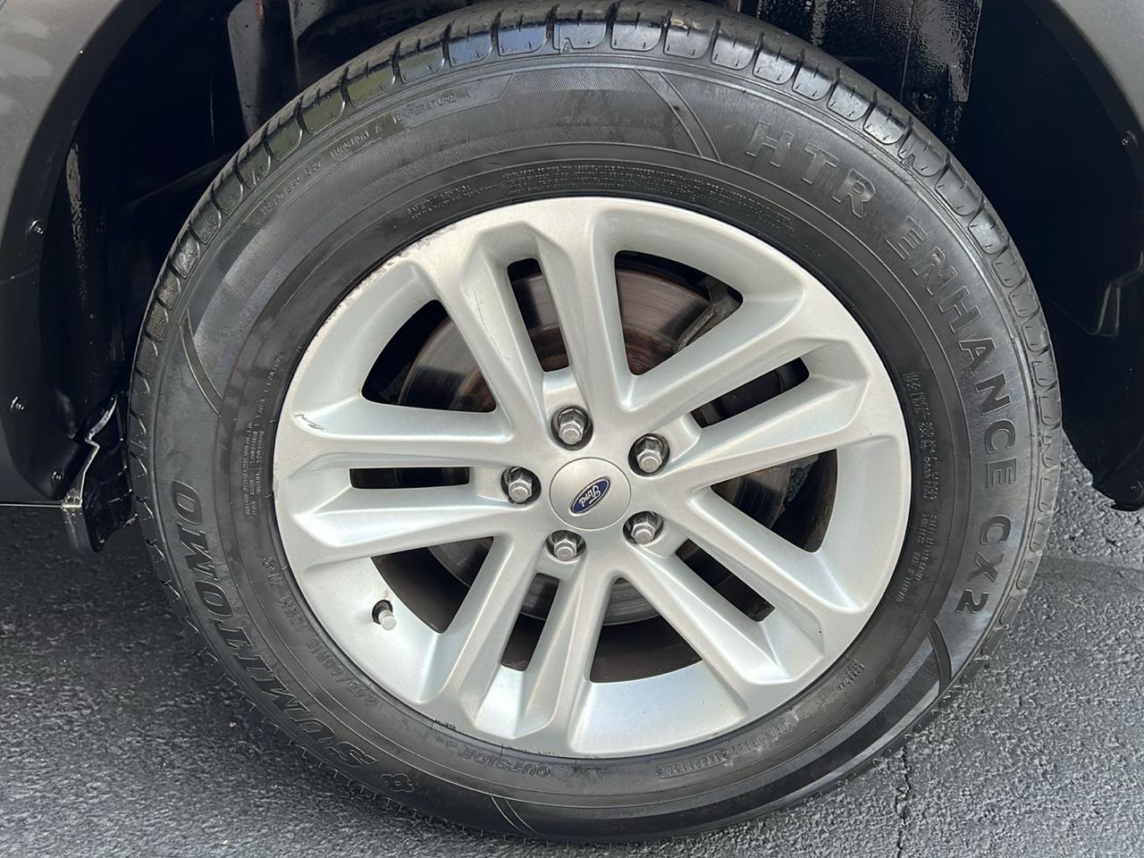 Ford Explorer XLT FWD 2014