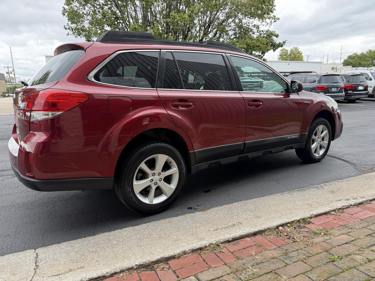 Subaru Outback 2.5i Premium 2014
