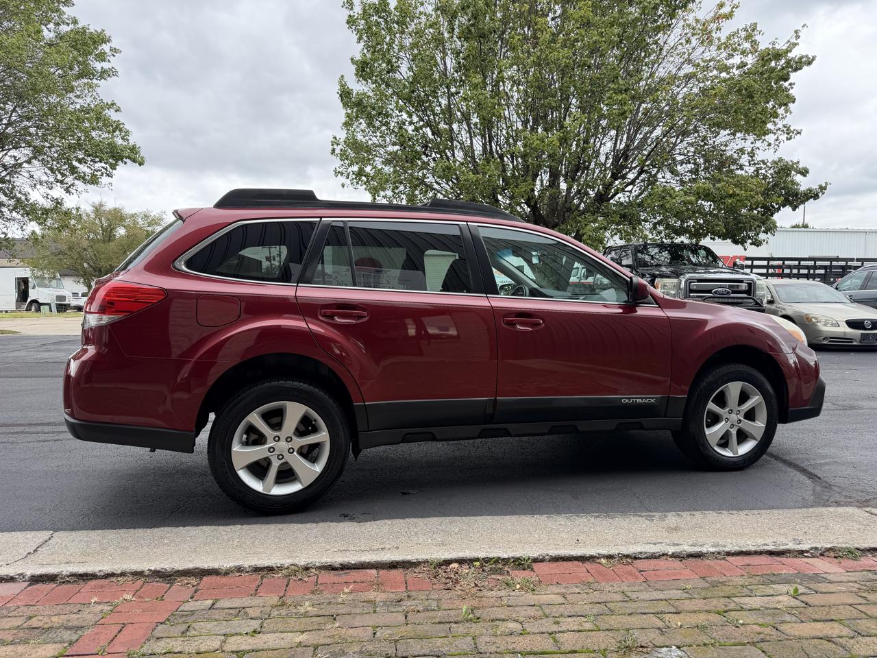 Subaru Outback 2.5i Premium 2014