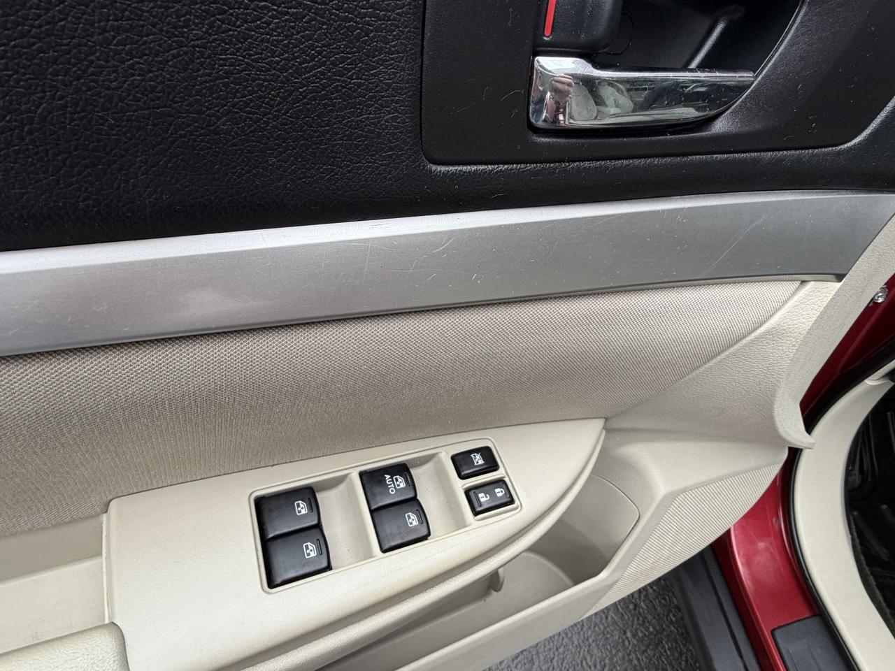 Subaru Outback 2.5i Premium 2014
