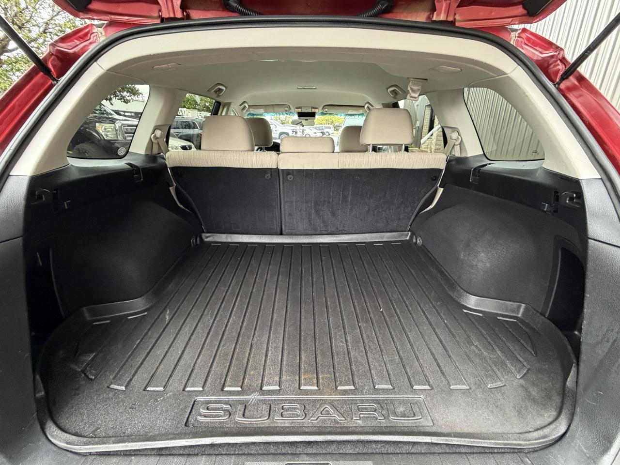 Subaru Outback 2.5i Premium 2014