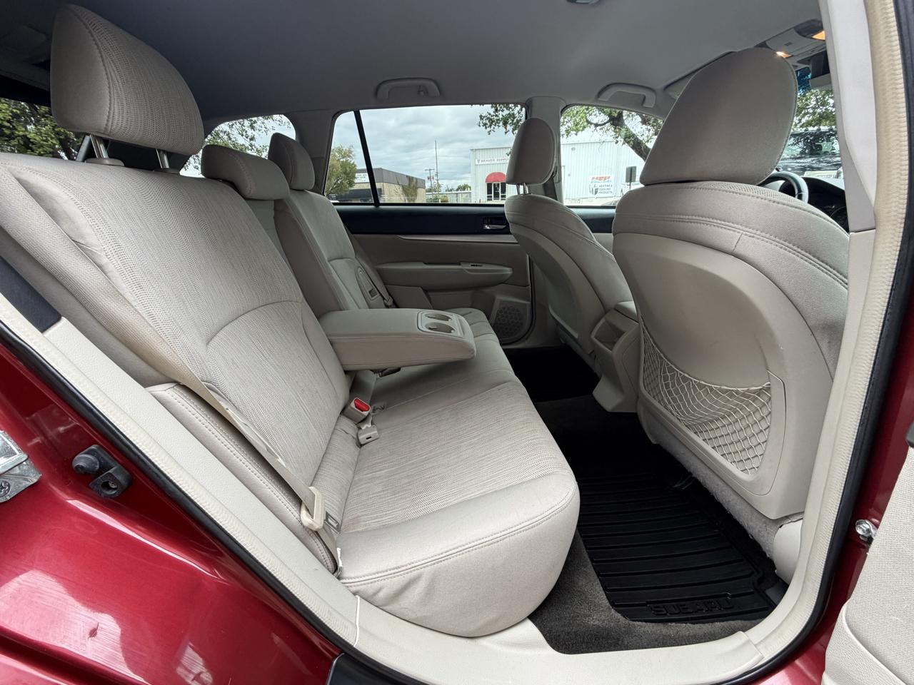 Subaru Outback 2.5i Premium 2014