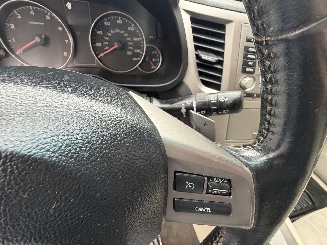 Subaru Outback 2.5i Premium 2014