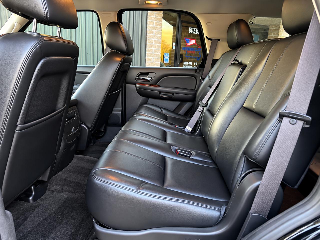 GMC Yukon SLT 4WD 2013