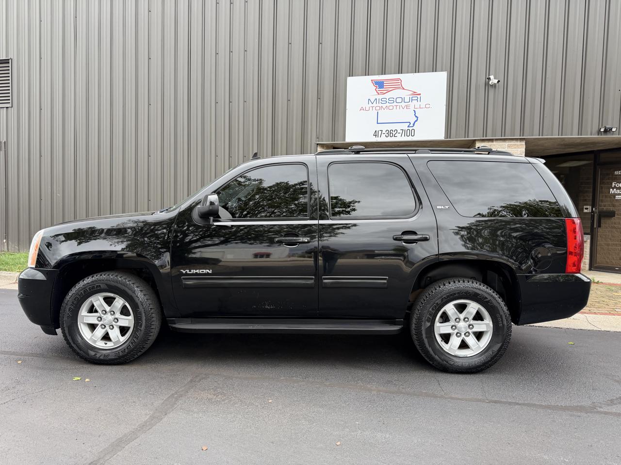 GMC Yukon SLT 4WD 2013