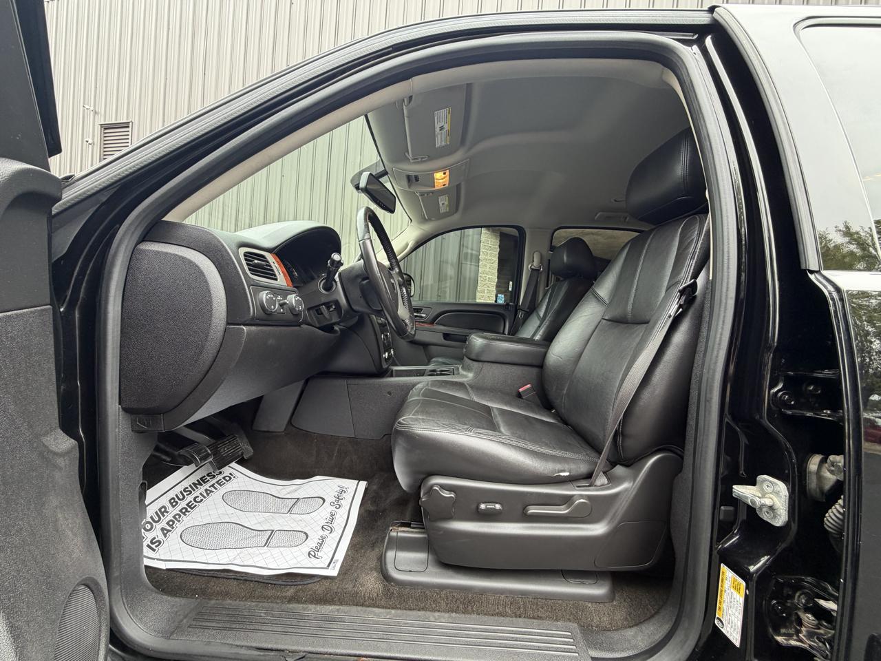 GMC Yukon SLT 4WD 2013
