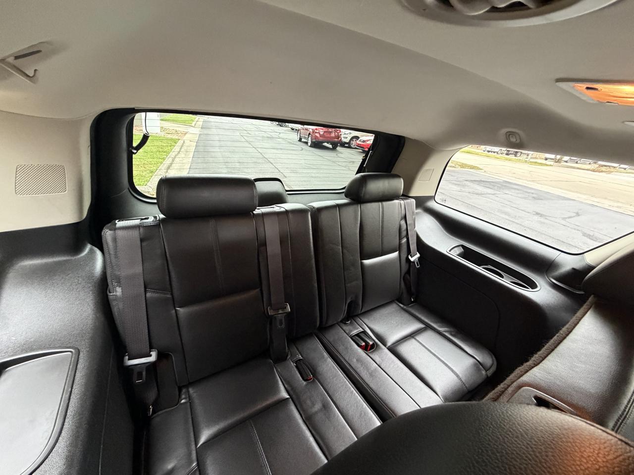 GMC Yukon SLT 4WD 2013