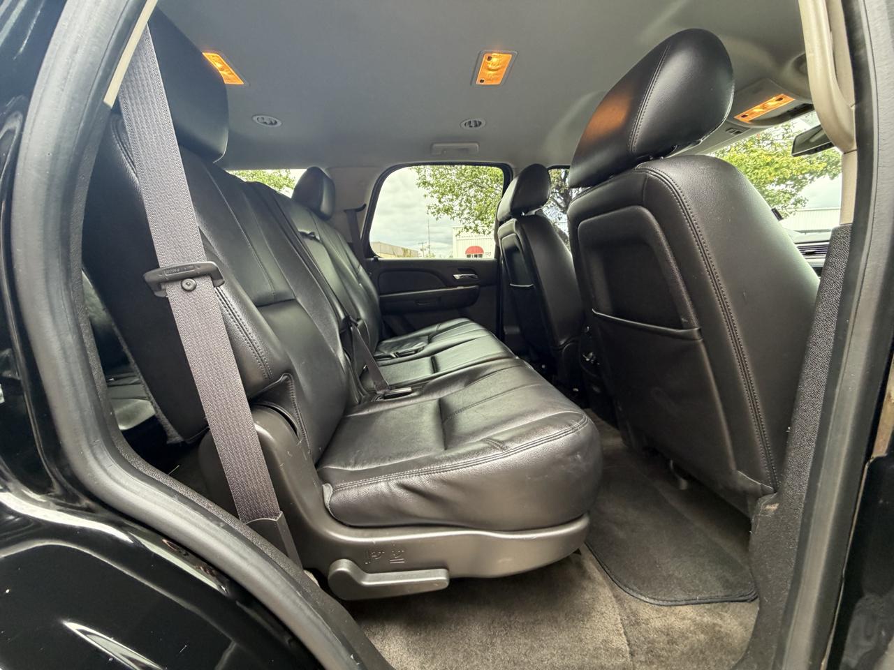 GMC Yukon SLT 4WD 2013