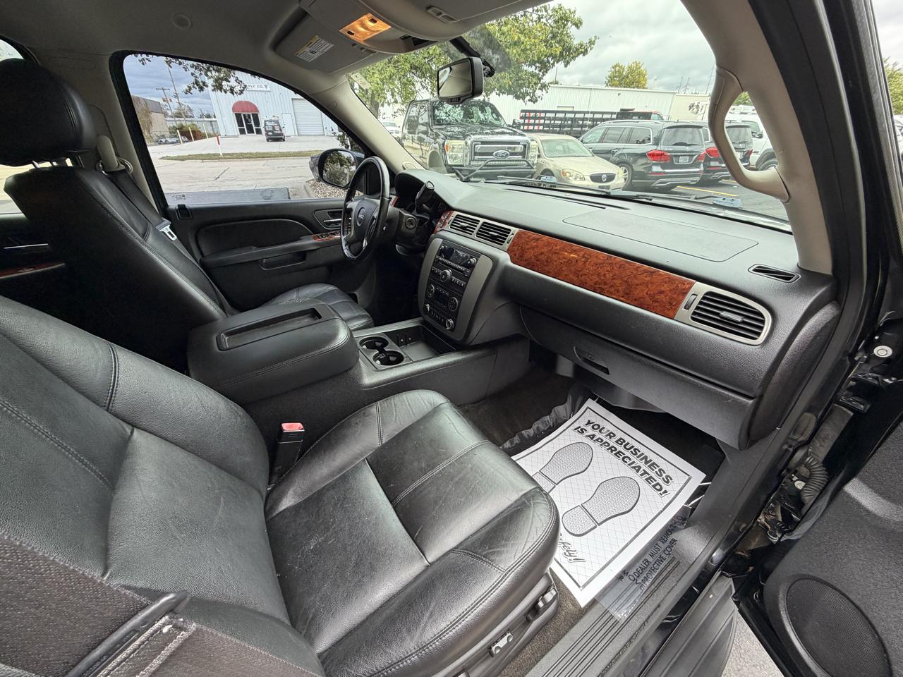 GMC Yukon SLT 4WD 2013