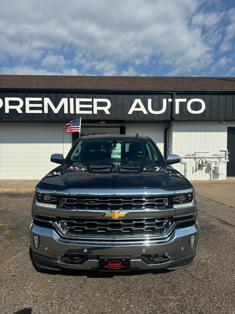 2017 Chevrolet Silverado 1500 LTZ Crew Cab 4WD
