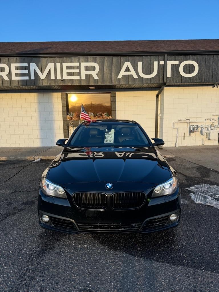 2015 BMW 5 Series 528i
