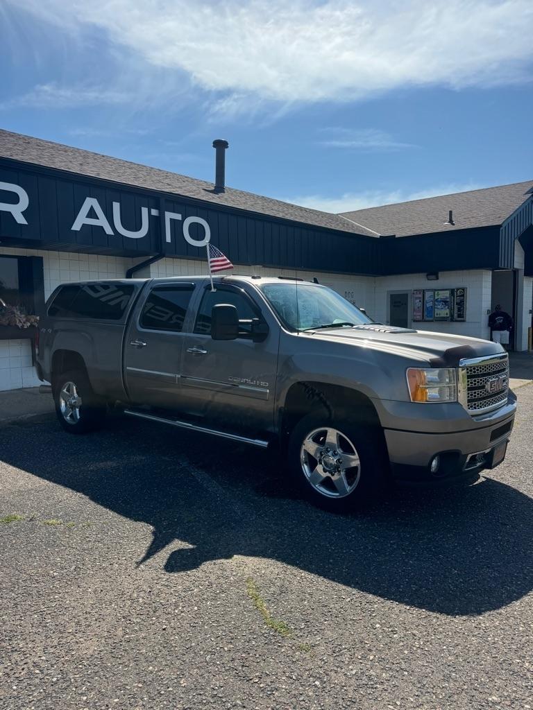 2013 GMC Sierra 2500HD Denali Crew Cab 4WD