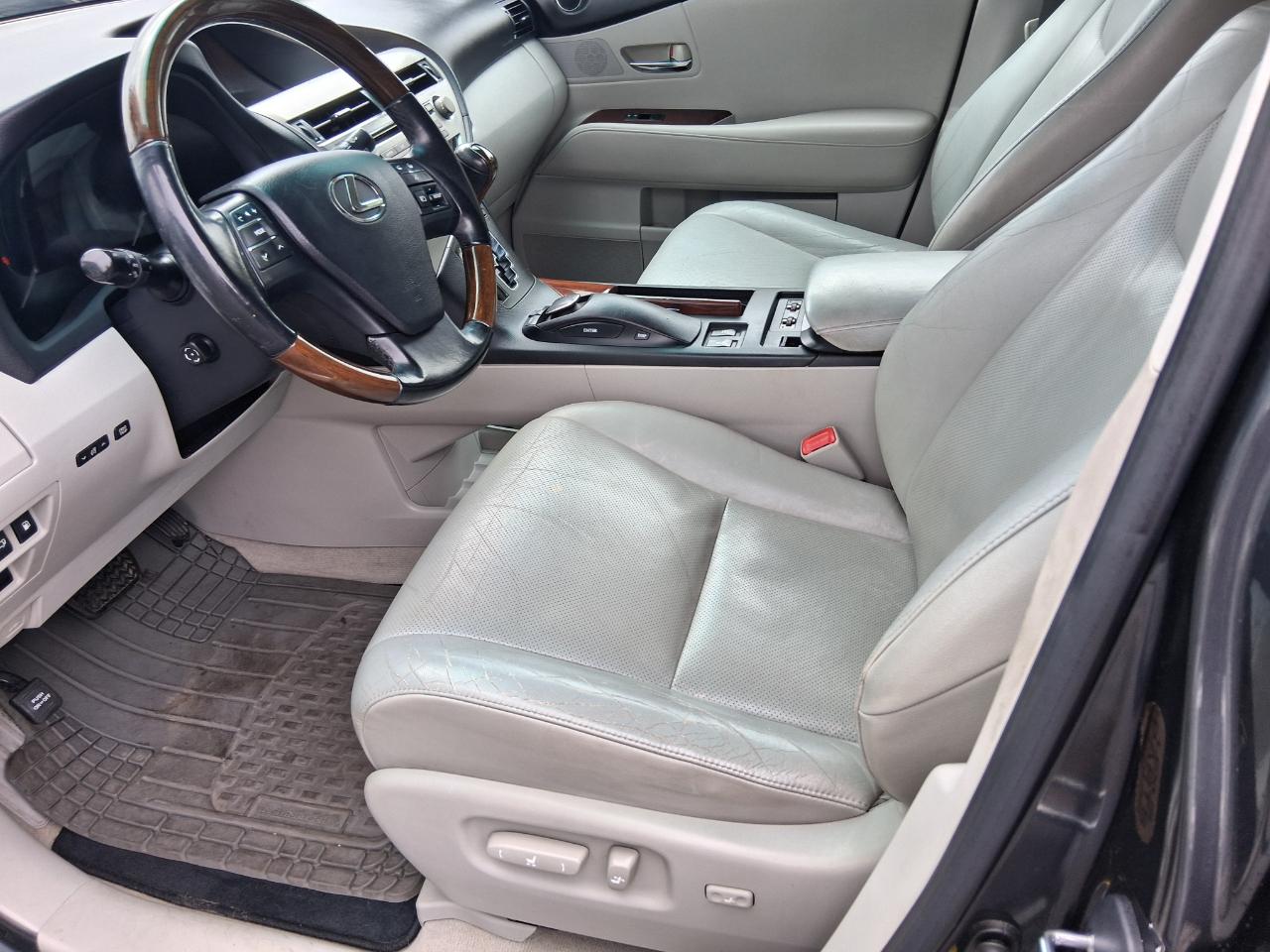 Lexus RX 350  2010