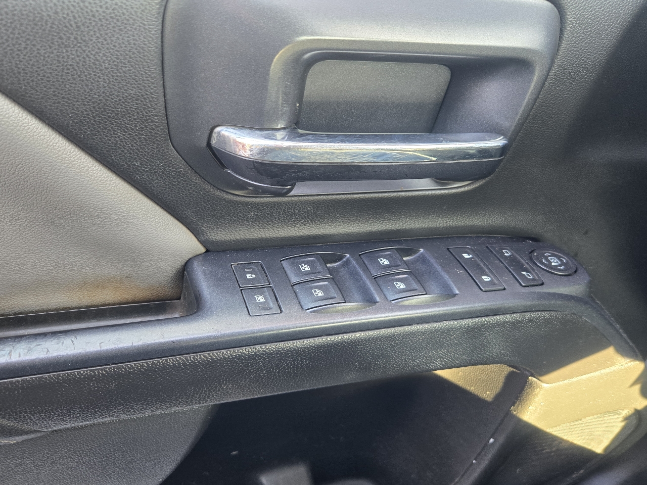 Chevrolet Silverado 1500 Work Truck Crew Cab 2WD 2015