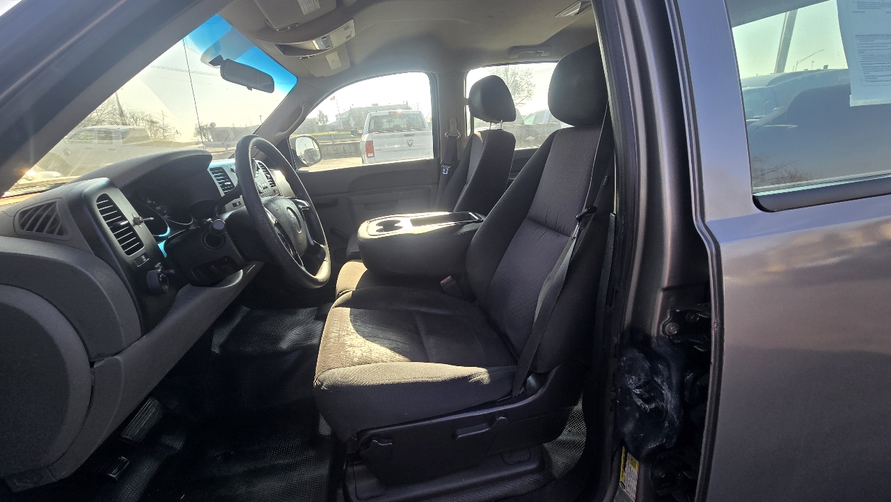 Chevrolet Silverado 1500 Work Truck Crew Cab Short Box 2WD 2012