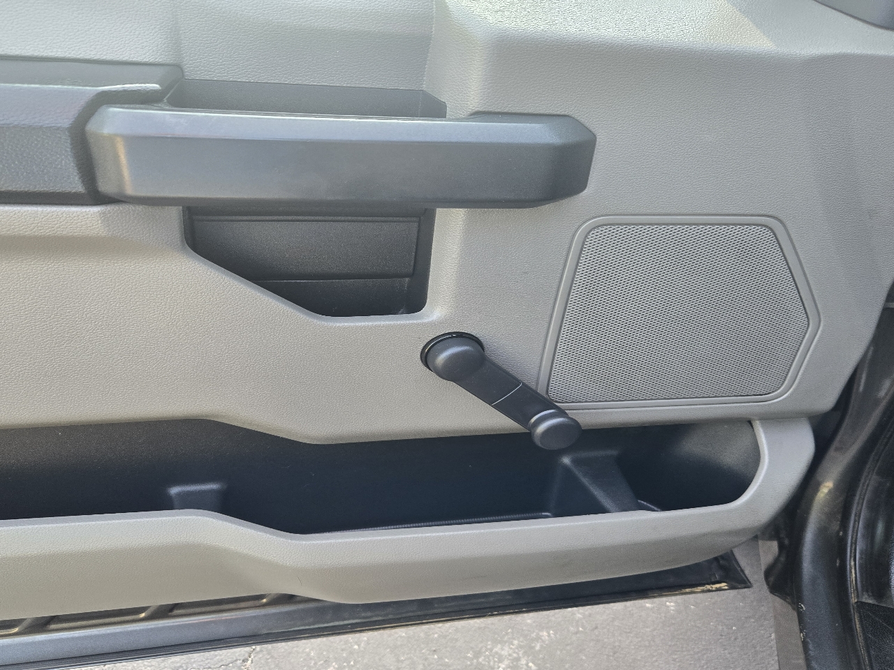 Ford F-150 XL 8-ft. Bed 2WD 2018