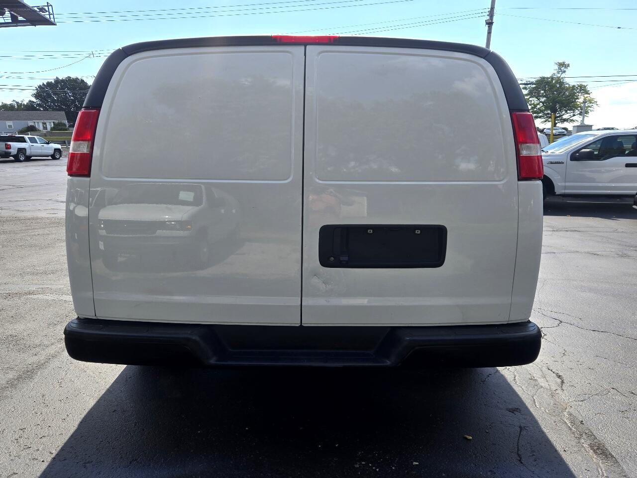Chevrolet Express 3500 Cargo 2020 Chevrolet Express 3500 Cargo 2020