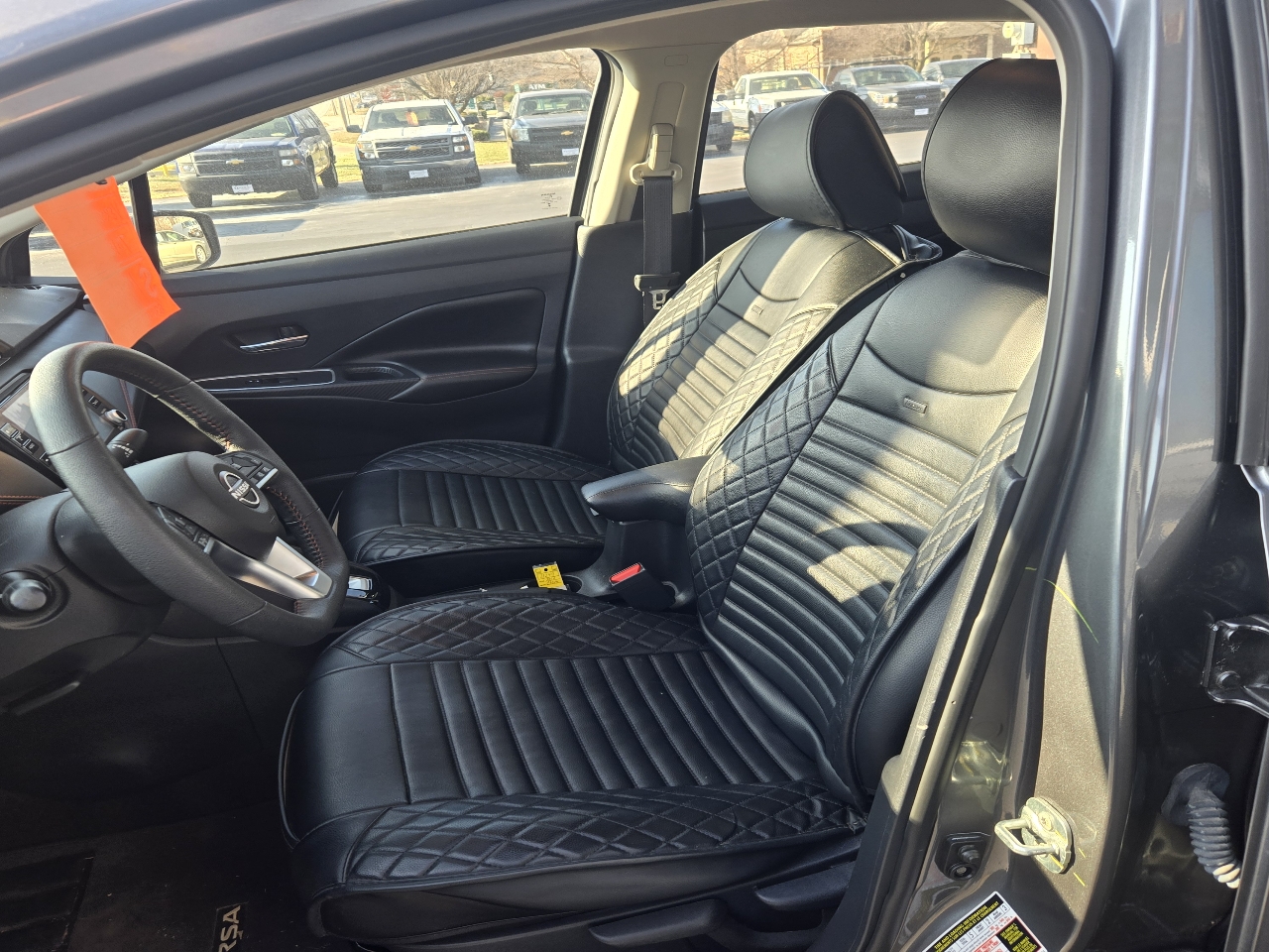 Nissan Versa SR 2025