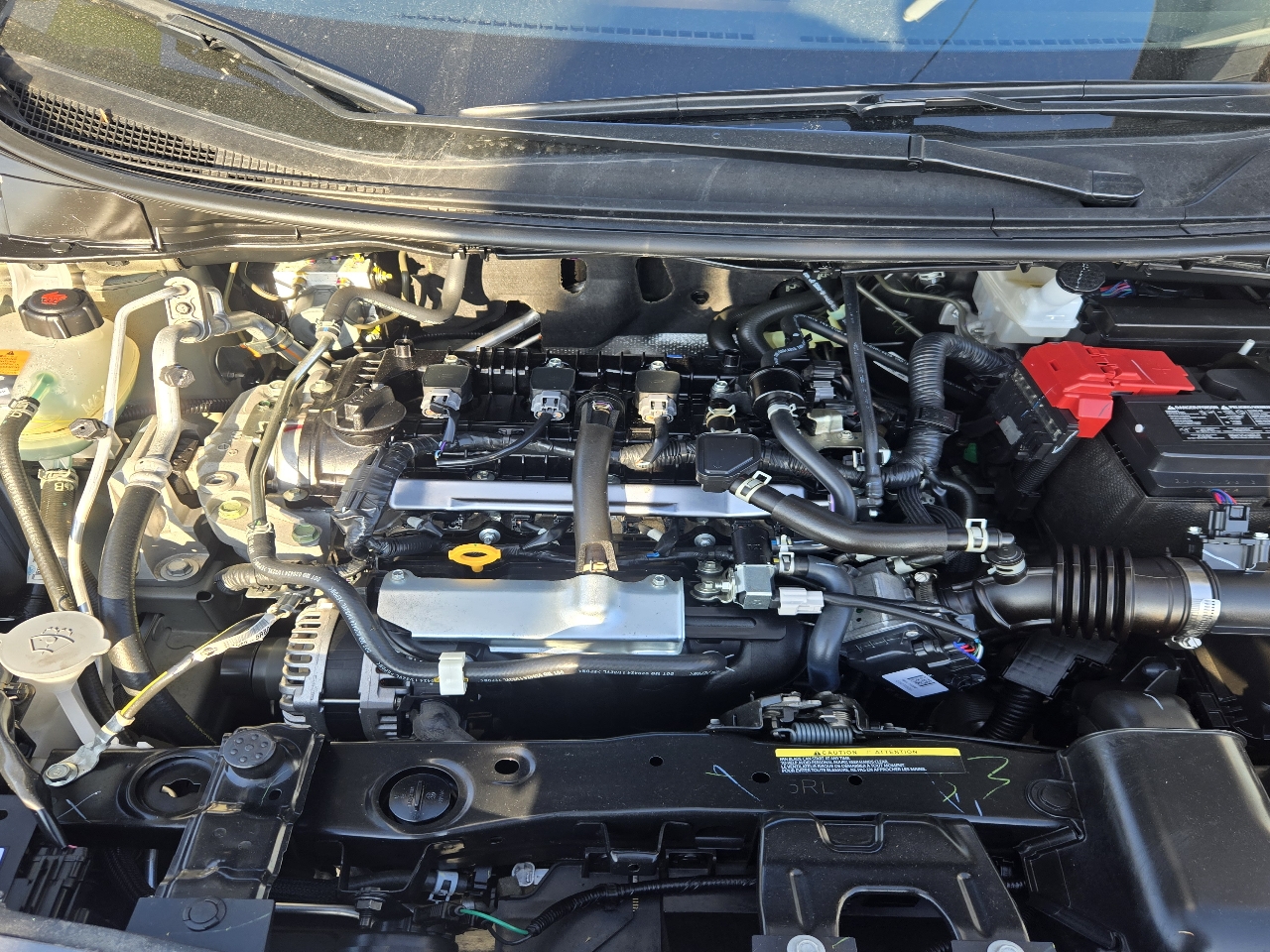 Nissan Versa SR 2025