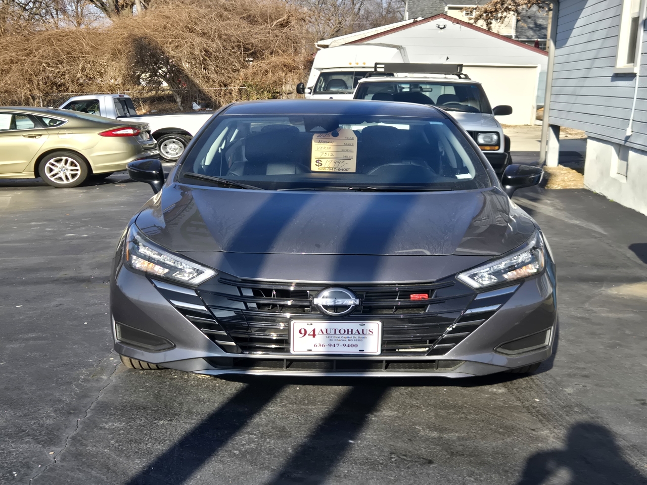 Nissan Versa SR 2025