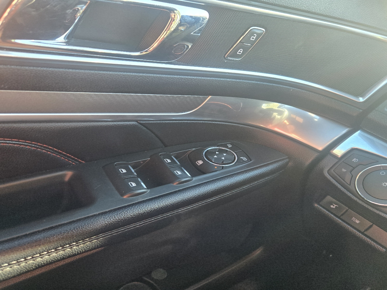 Ford Explorer Sport 4WD 2019 Ford Explorer Sport 4WD 2019