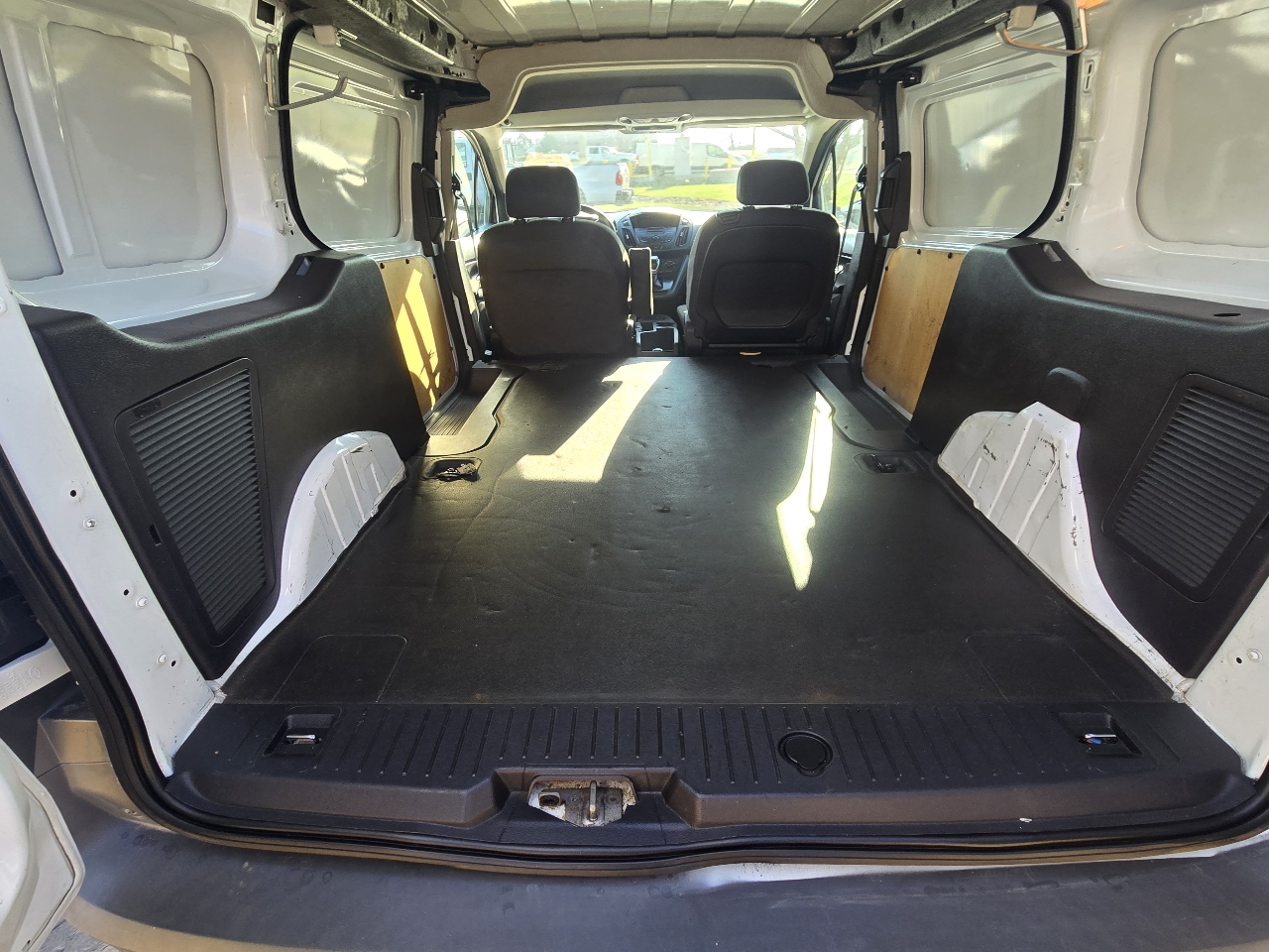 Ford Transit Connect Cargo Van XL LWB w/Rear 180 Degree Door 2016