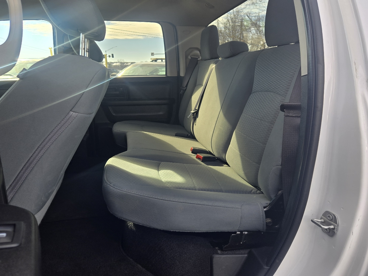 RAM 1500 Classic Tradesman Quad Cab 4WD 2020