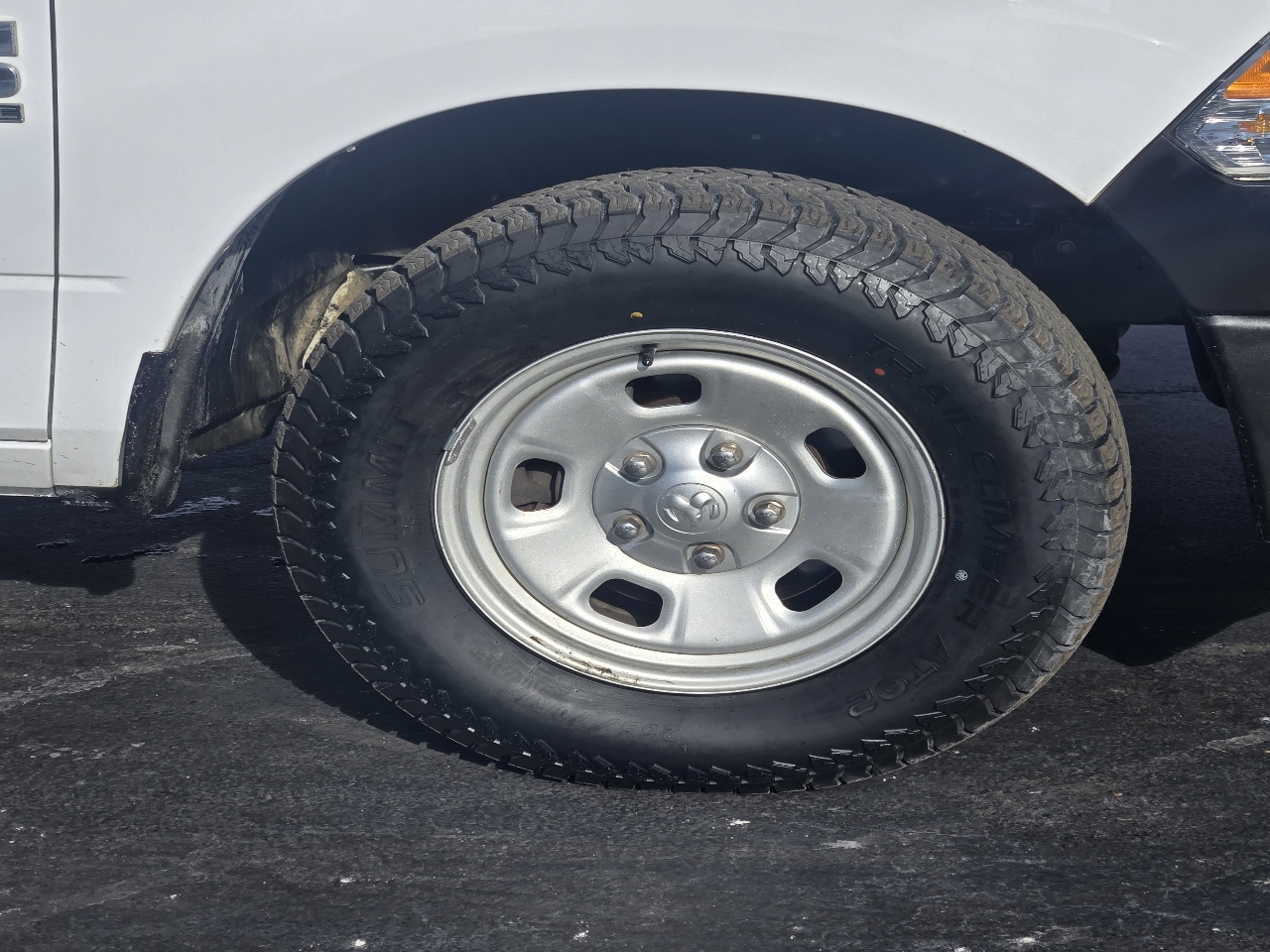 RAM 1500 Classic Tradesman Quad Cab 4WD 2020