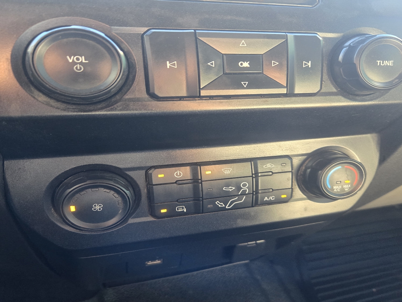 Ford F-250 SD XL Crew Cab 4WD 2020