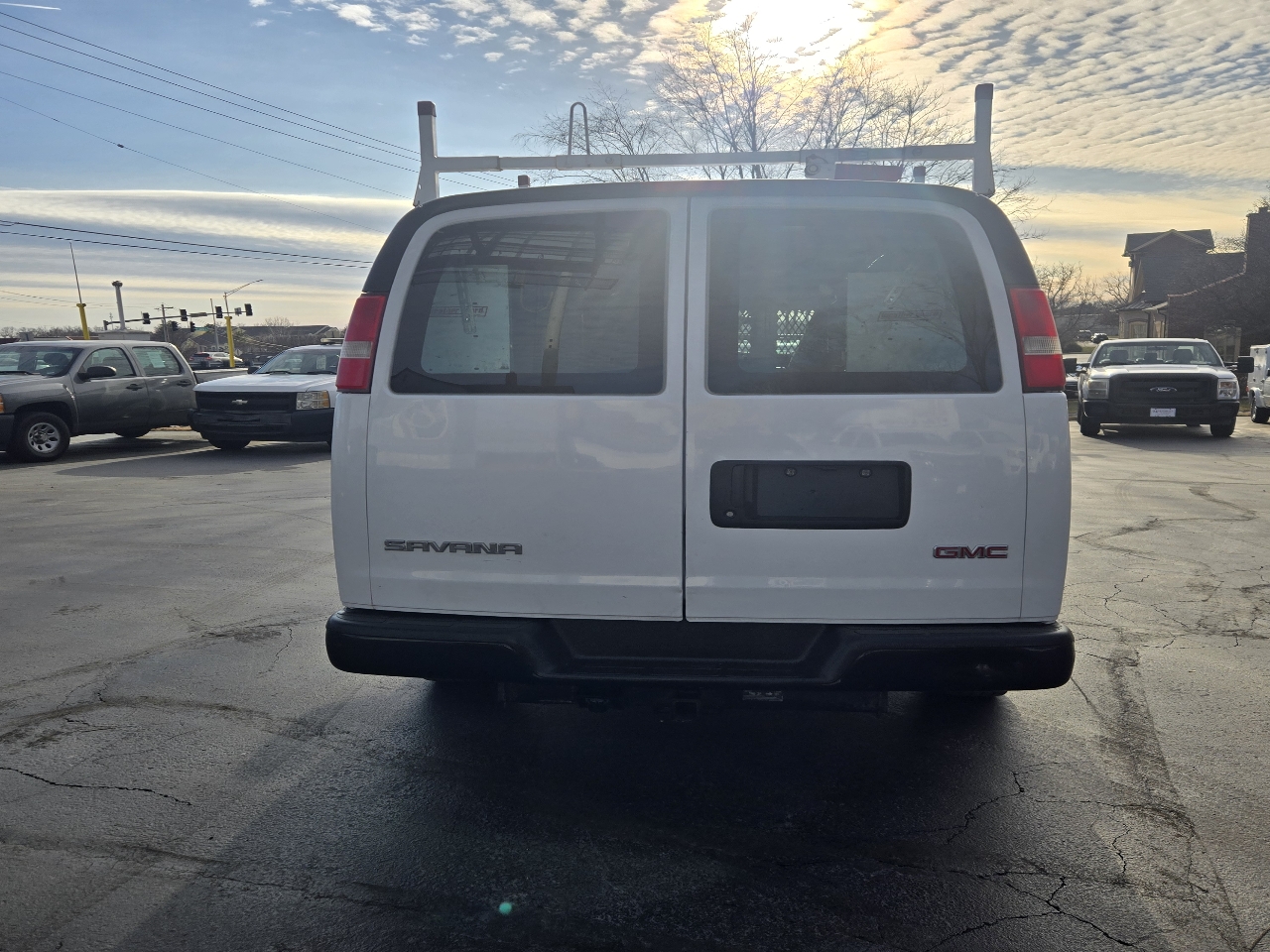 GMC Savana G2500 Extended Cargo 2016