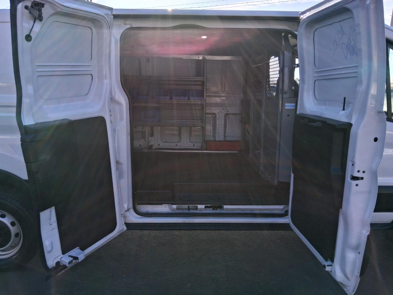 Ford Transit 150 Van Low Roof 60/40 Pass. 148-in. WB 2019