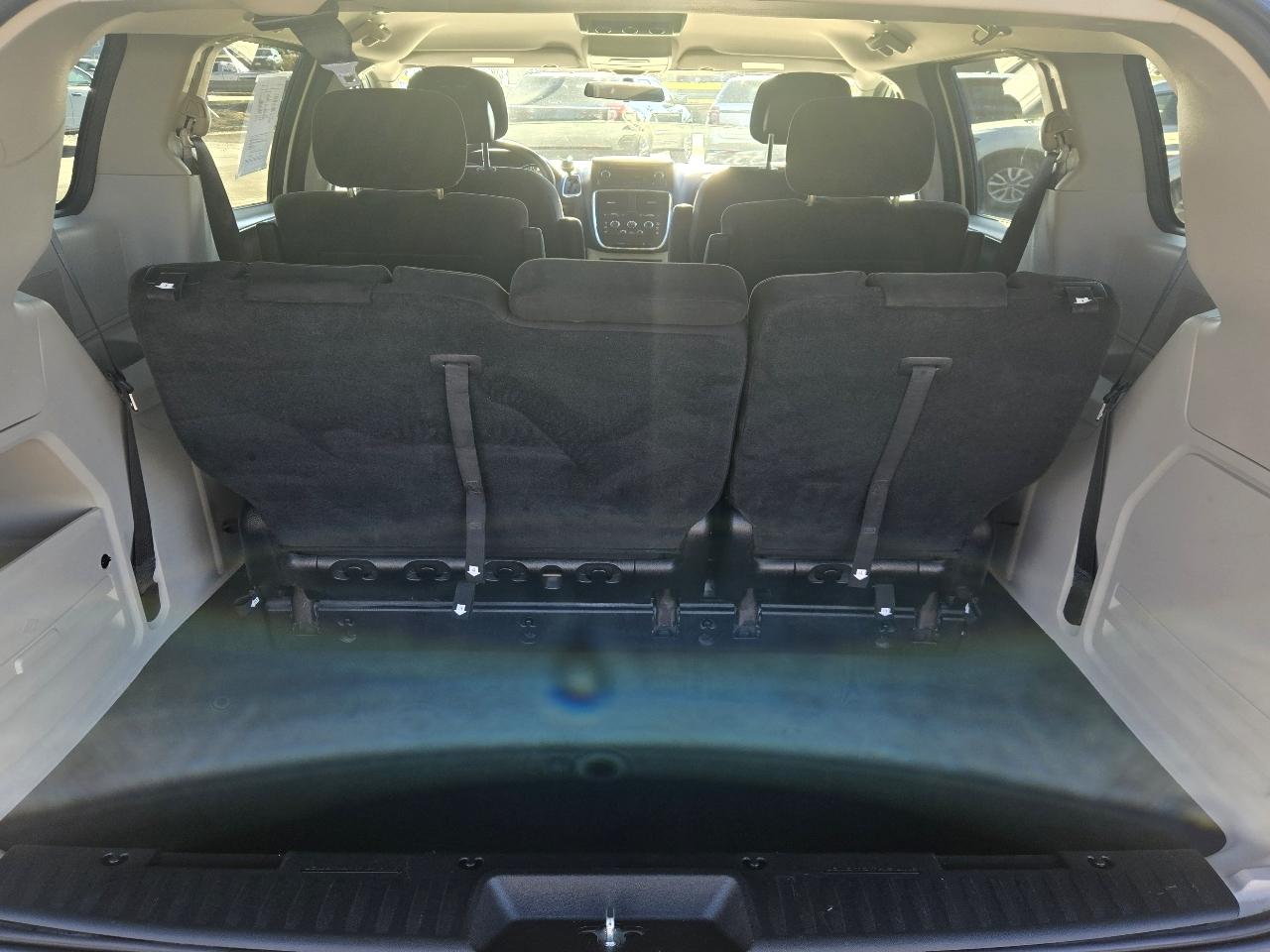 Dodge Grand Caravan SE 2013