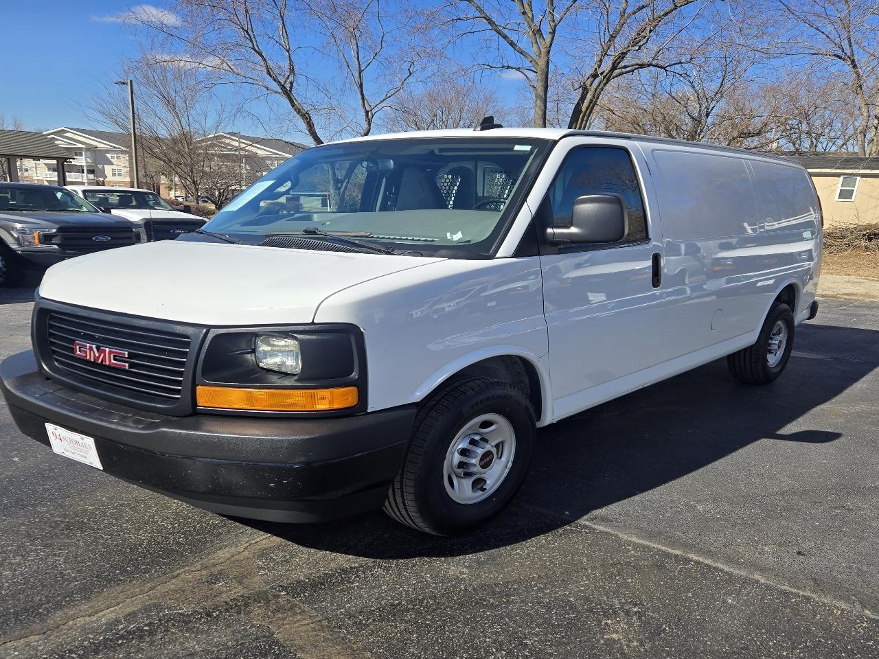 GMC Savana G2500 Cargo 2017