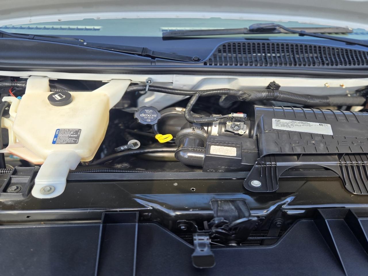 GMC Savana G2500 Cargo 2017