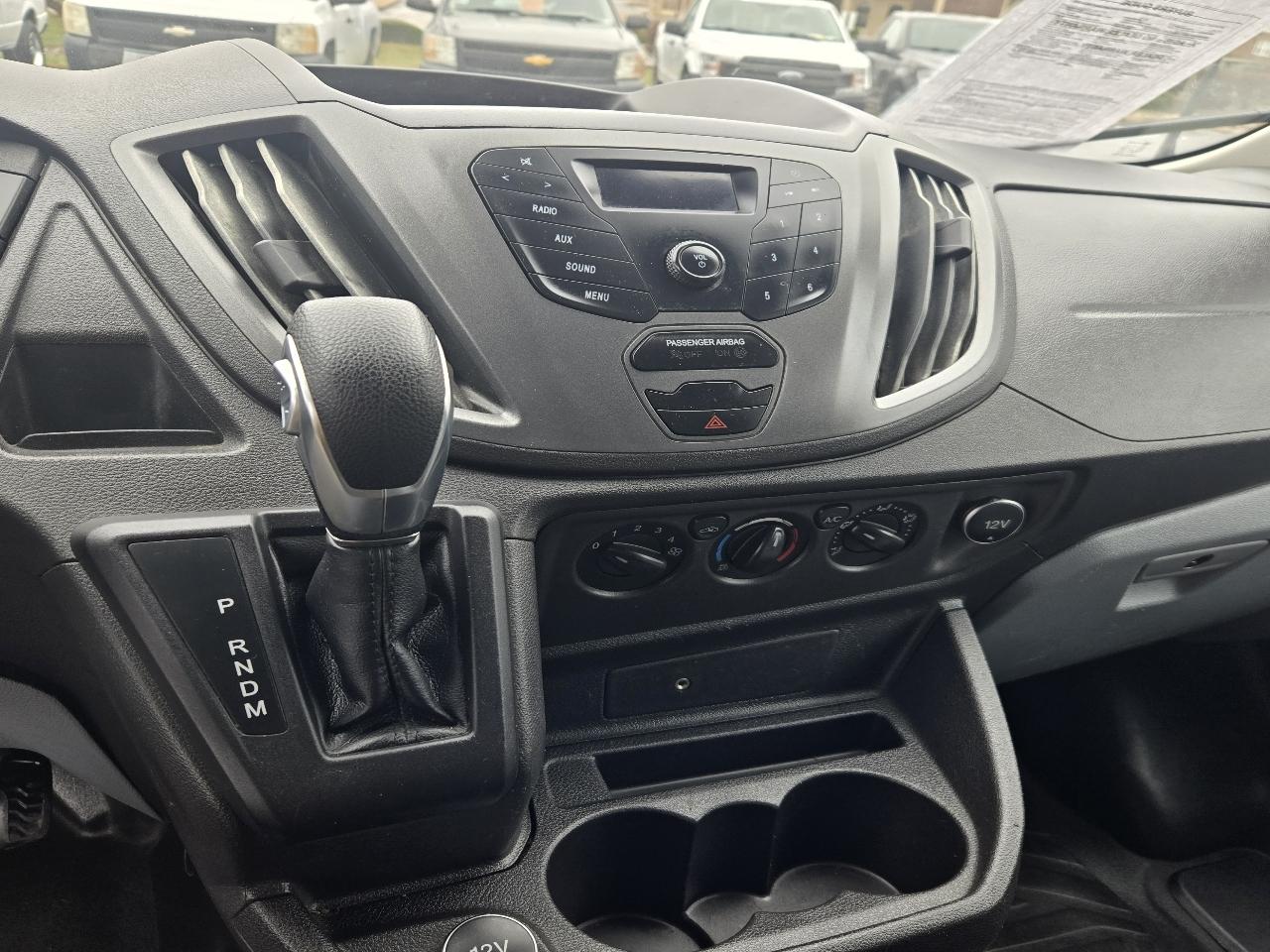 Ford Transit 250 Van Low Roof 60/40 Pass. 148-in. WB 2019