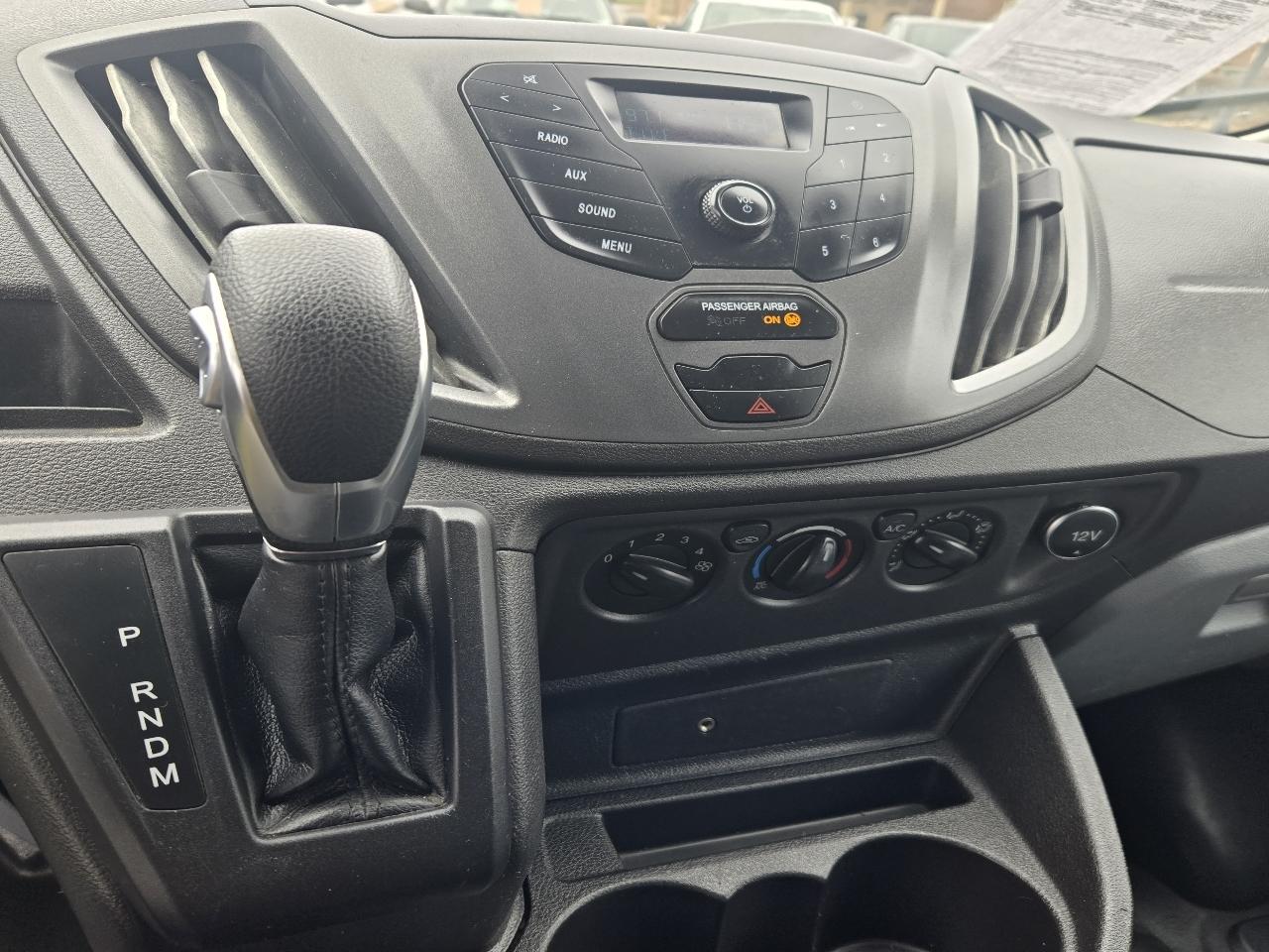 Ford Transit 250 Van Low Roof 60/40 Pass. 148-in. WB 2019