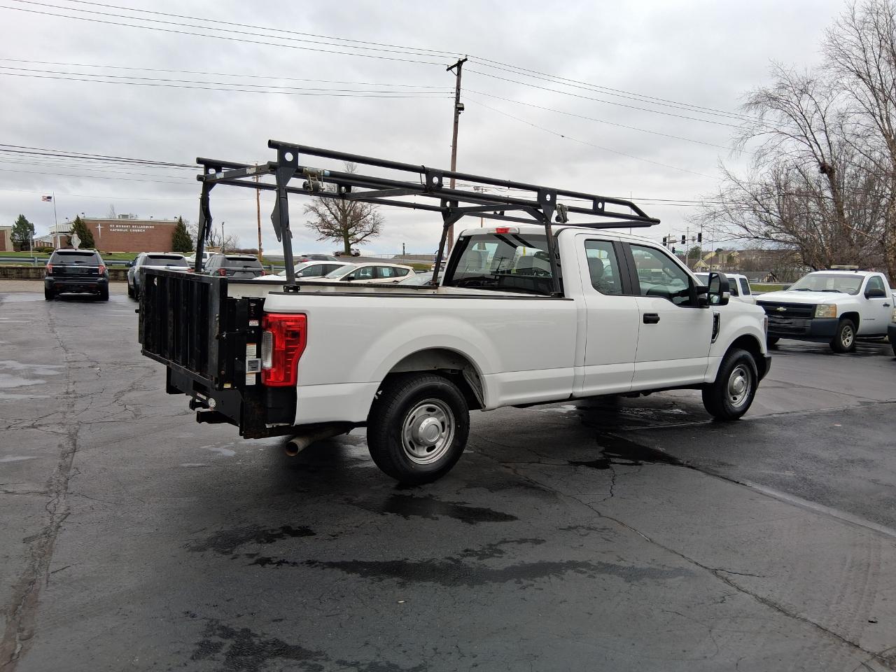 Ford F-250 SD Lariat SuperCab 2WD 2019