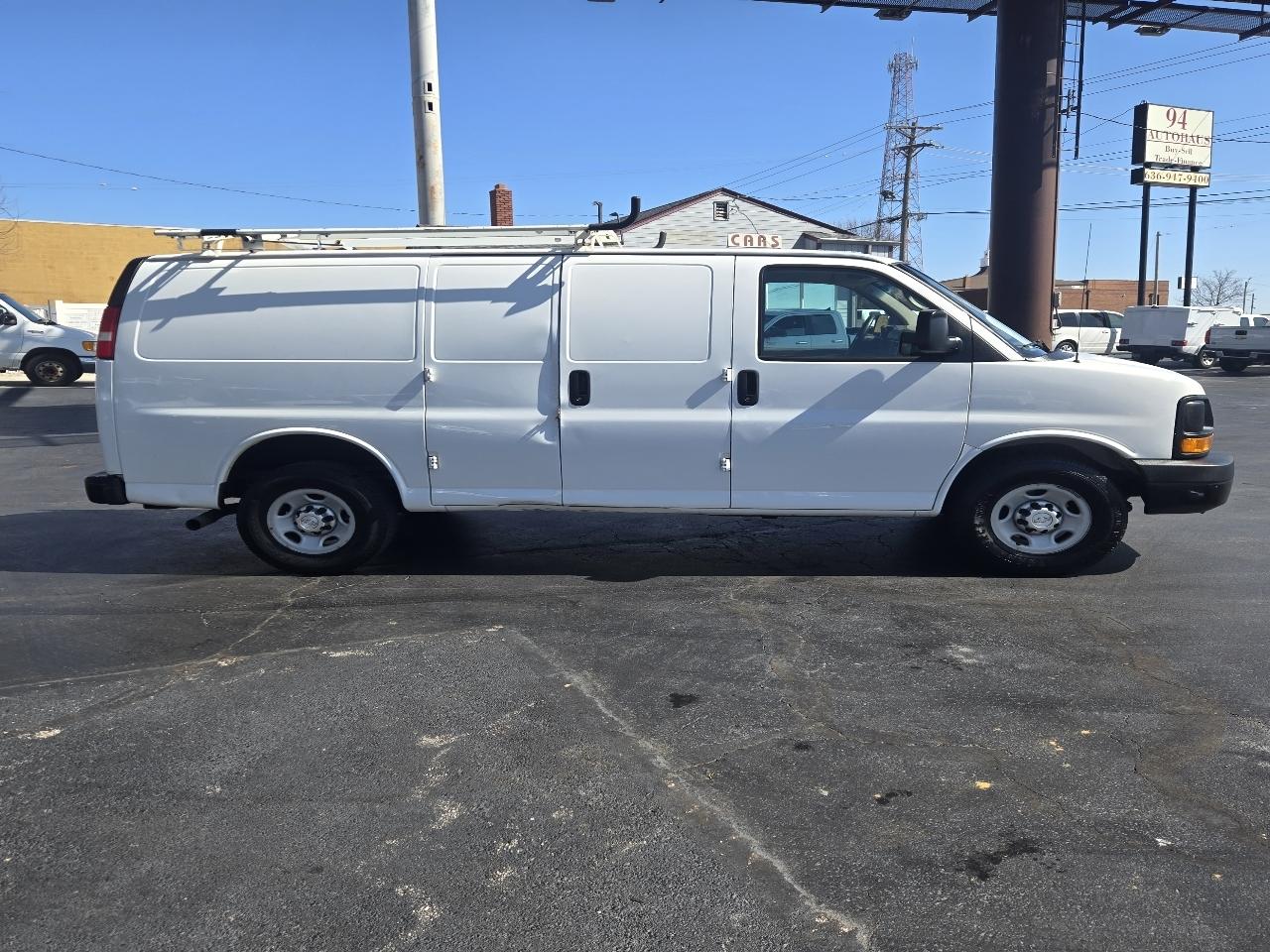 Chevrolet Express 3500 Cargo 2015