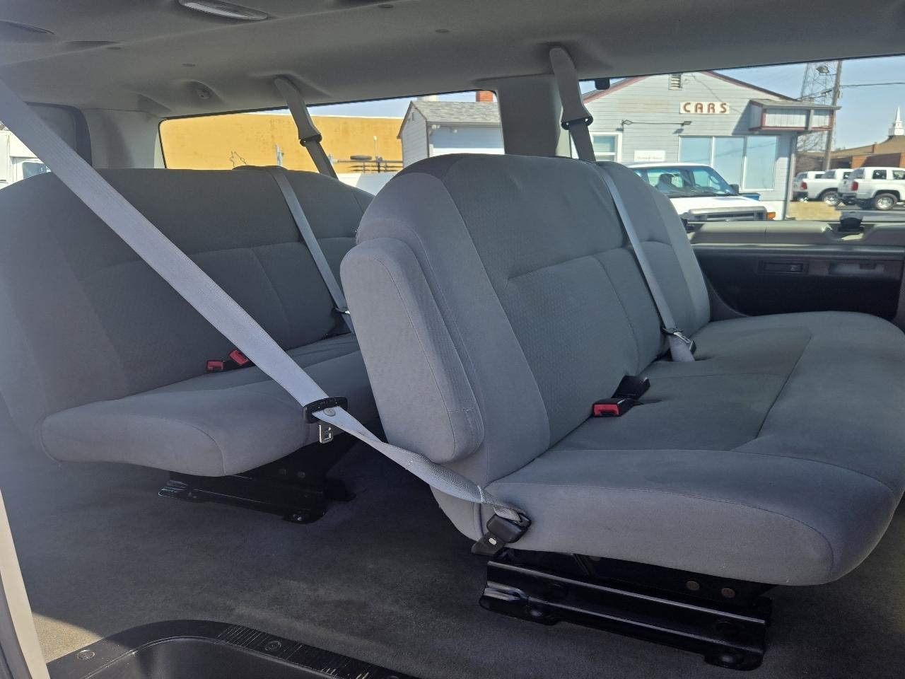 Ford Econoline E-150 XLT 2009