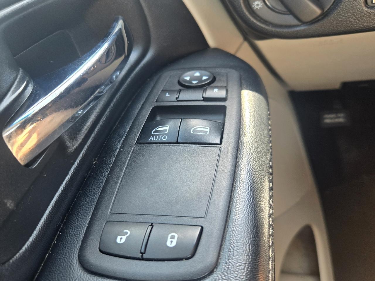 Dodge Grand Caravan SE 2016