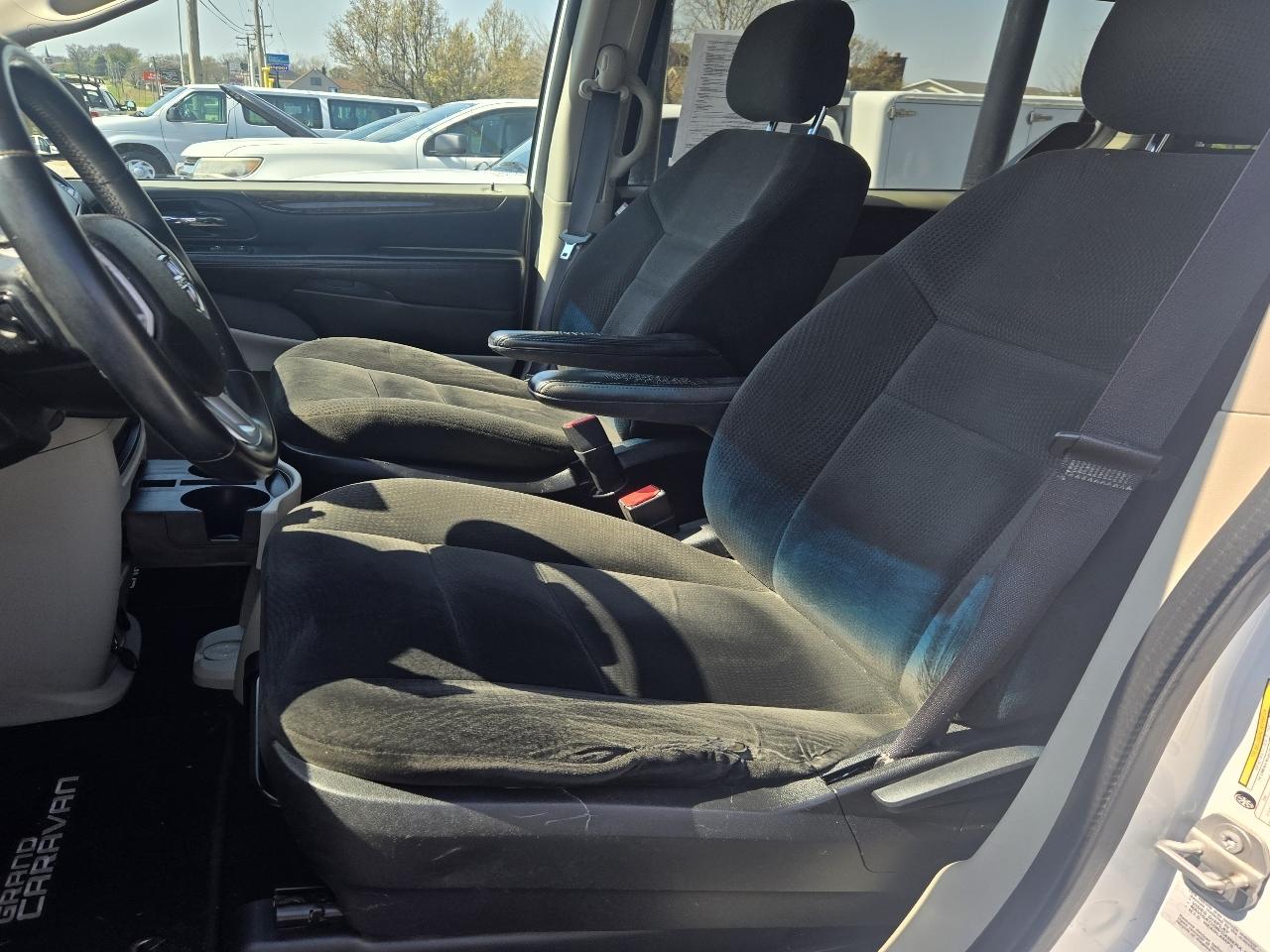 Dodge Grand Caravan SE 2016