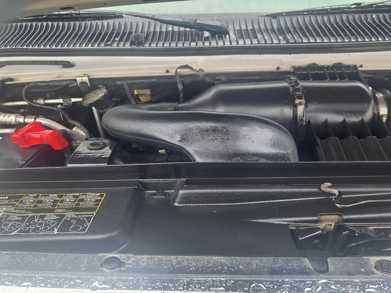 Ford Econoline E-350 Super Duty 2013