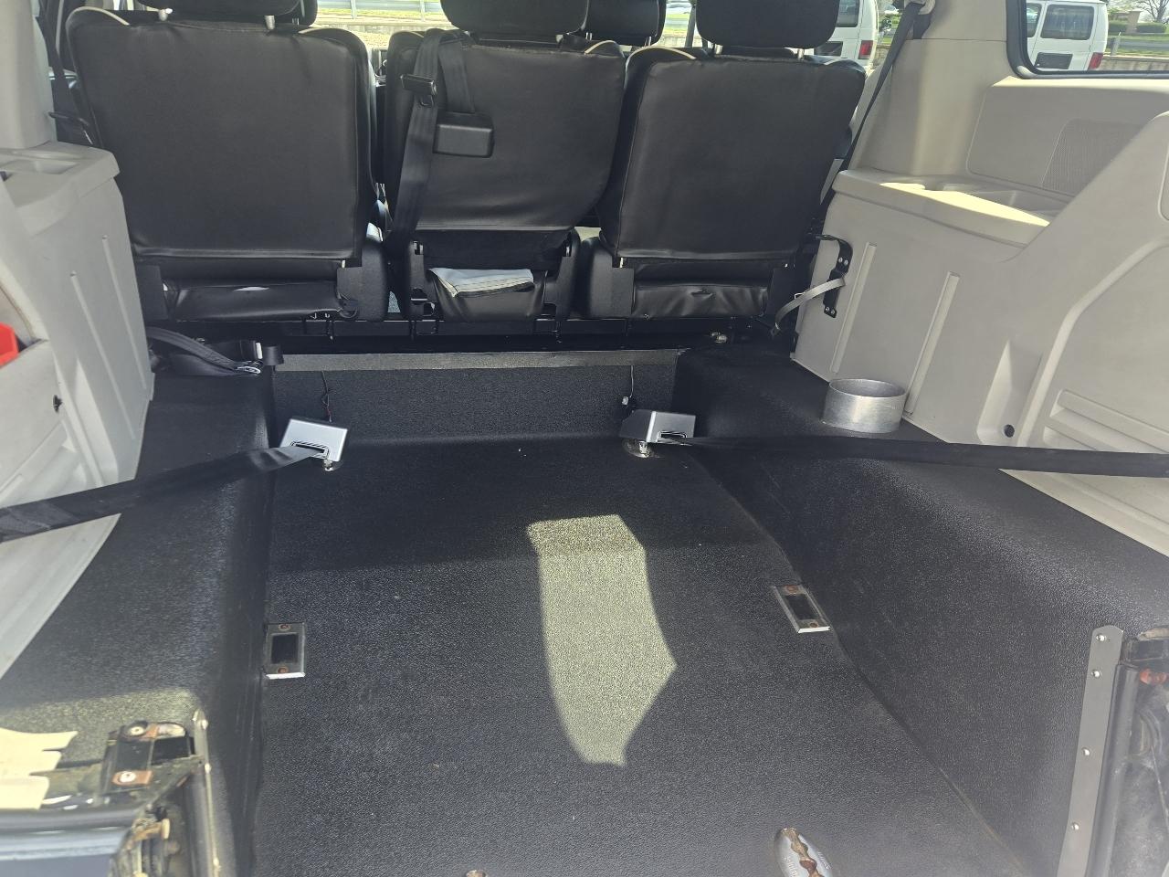 Dodge Grand Caravan SE 2015