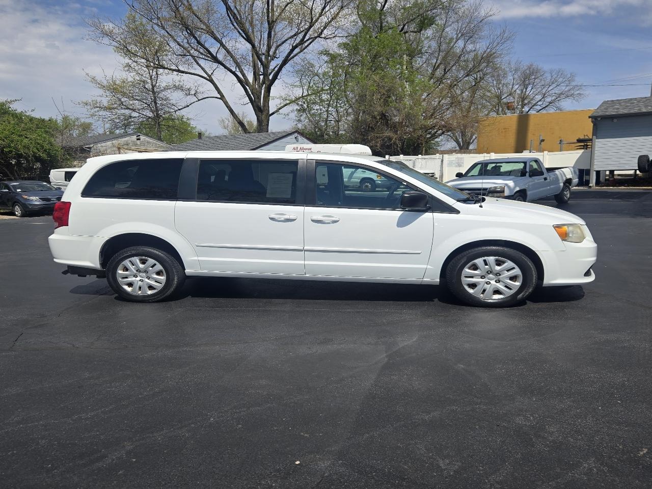 Dodge Grand Caravan SE 2015