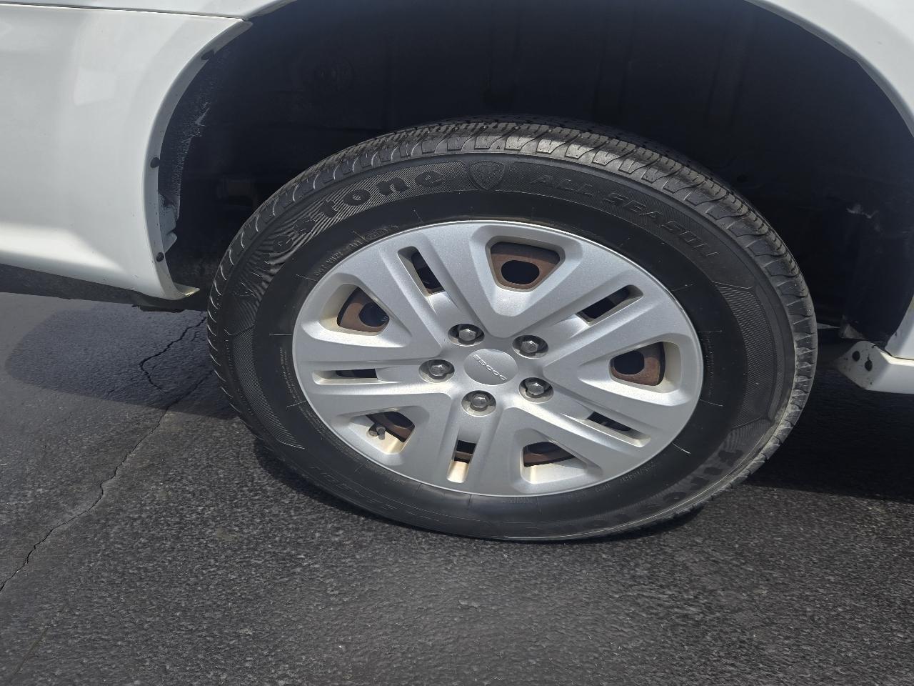 Dodge Grand Caravan SE 2015