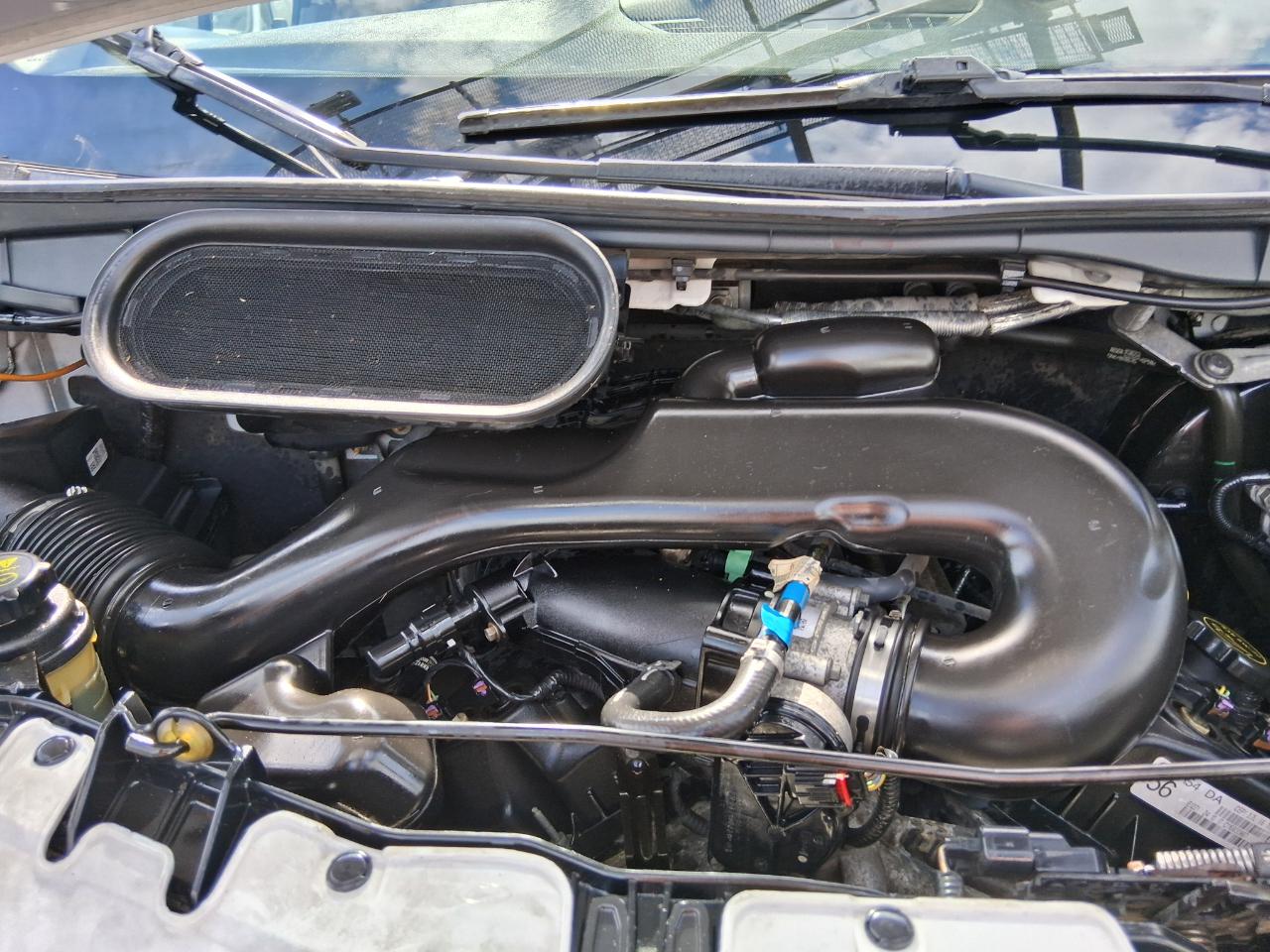 Ford Transit 250 Van Low Roof 60/40 Pass.130-in. WB 2018