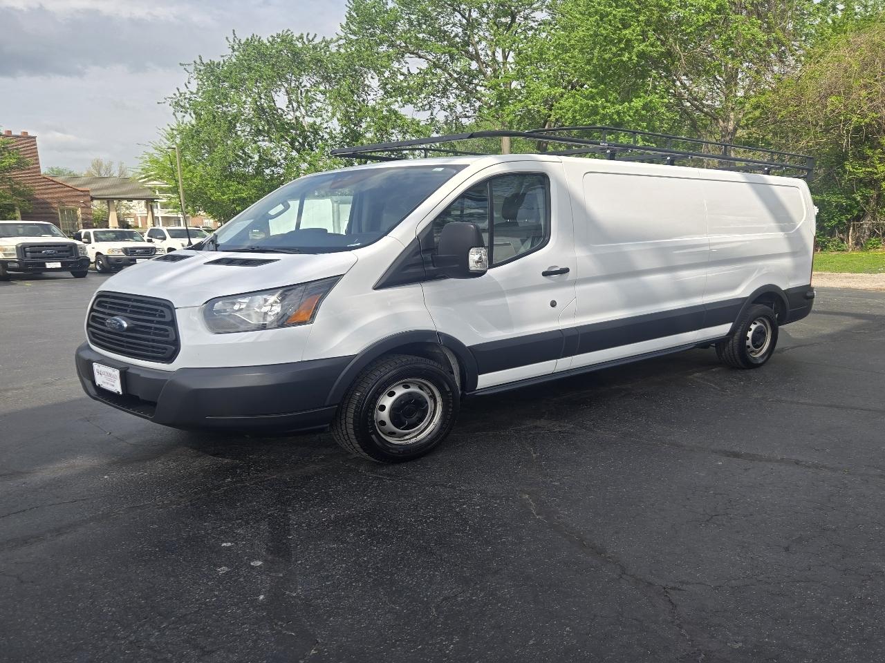 Ford Transit 350 Van Low Roof w/Sliding Pass. 148-in. WB 2017