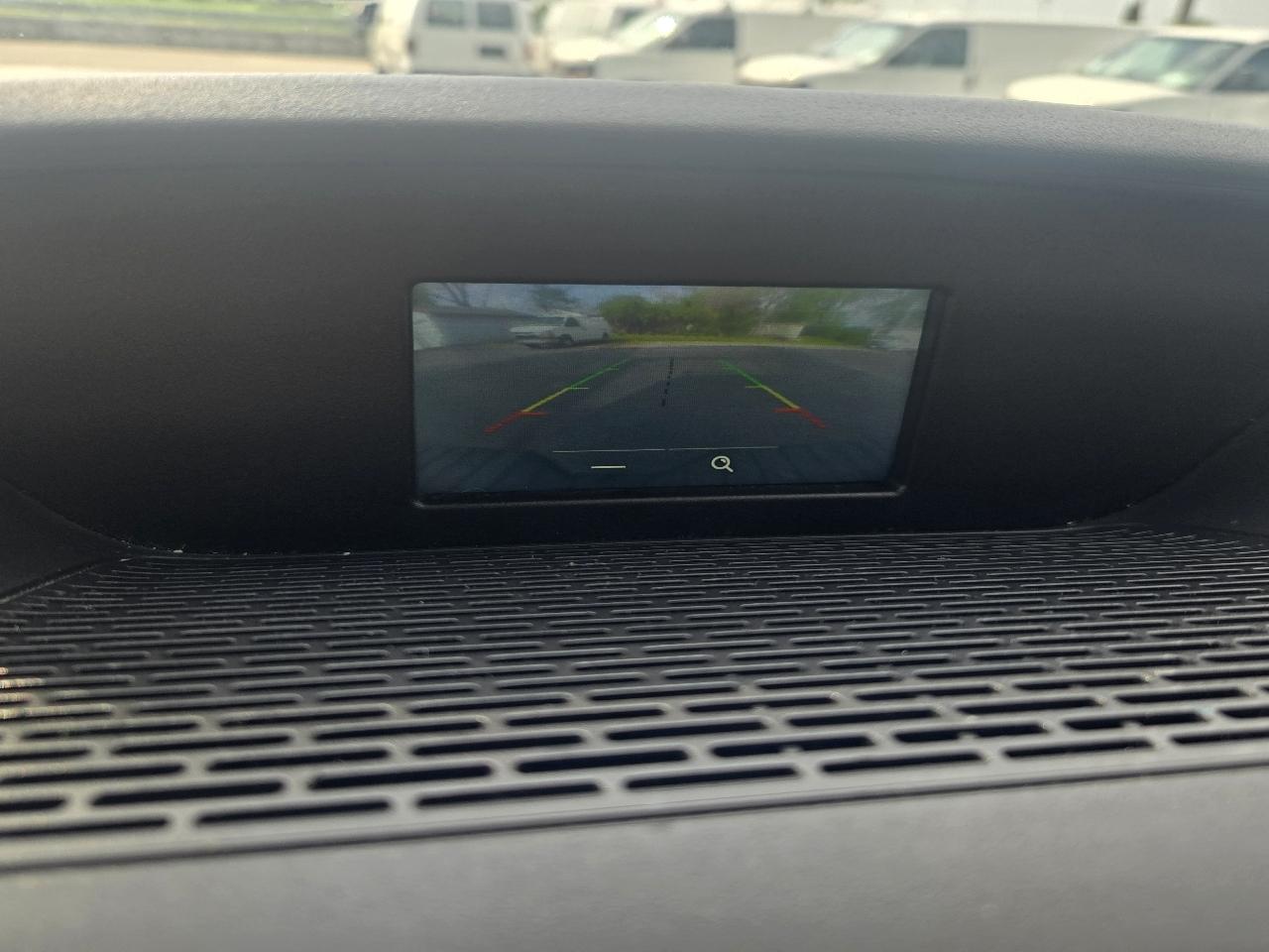 Ford Transit 350 Van Low Roof w/Sliding Pass. 148-in. WB 2017